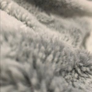 Meet your Posher, Sydney